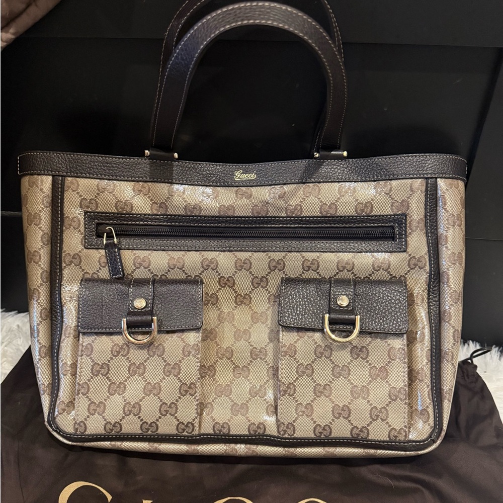 Gucci Brown Monogram Abbey Tote Bag - Picture 2 of 11